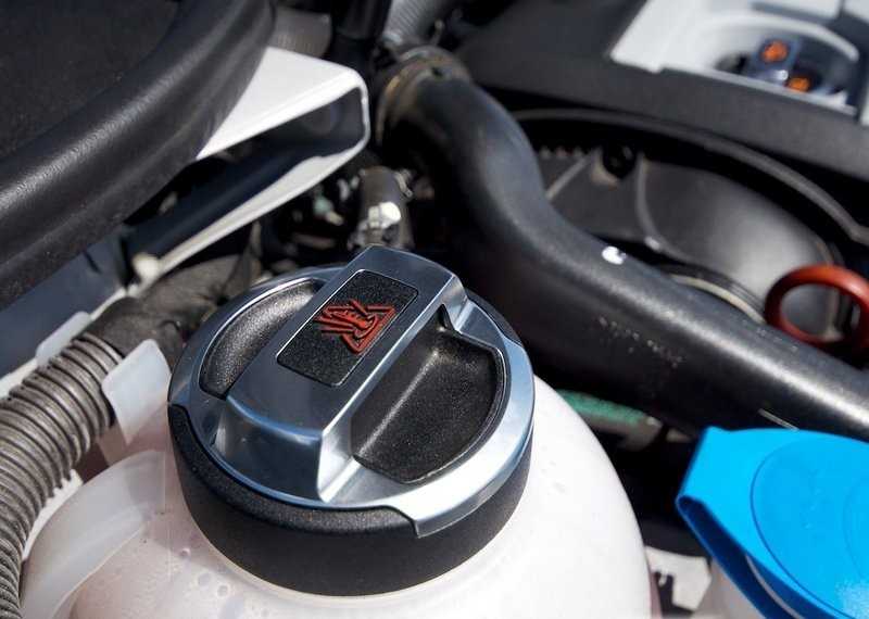 VAG Audi R8 2007 2017 Aušinimo sistemos plėtimosi bako dangtelis Originalus 420121321