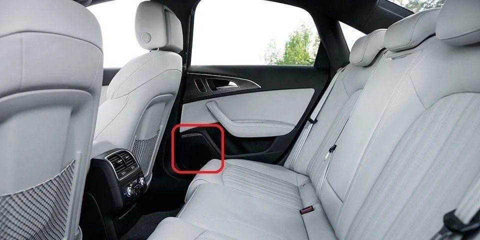 VAG Garsiakalbio Apdailos Siela Juoda Audi A6 Avant 2011 2017 Originalus 4G0035436A4PK