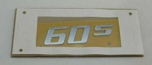 VAG Genuine Bright Chrome 60 S Įrašas VW Beetle Cabrio 5C7 5C8 5C5853688C739