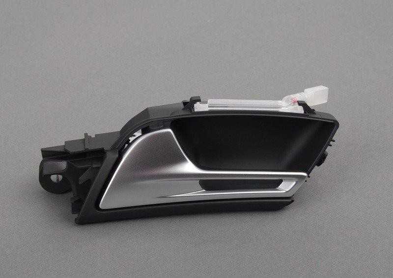 VAG Genuine Soul juodas vidinis veikėjas AUDI RS5 Cabrio quattro 8T0837019C6PS