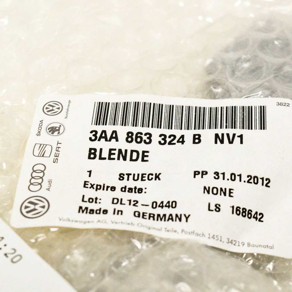 VAG Genuine titano sidabrinė spausdinta apdaila centriniam konsolė VW CC 358 3AA863324BNV1