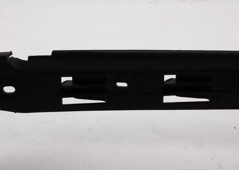 VAG Gida Profilis Volkswagen Bora Jetta 1999 2007 Originalus 1J5807393