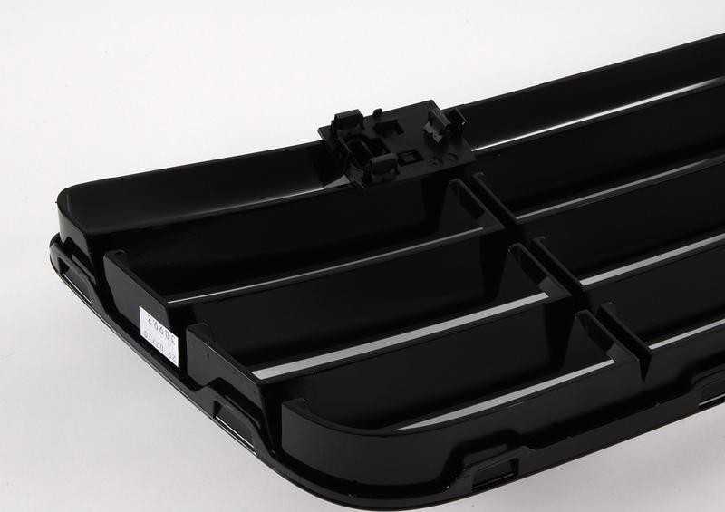 Vag Golf Golf R32 Priekinis Apatinis Grilis Originalus 5K0853671J041