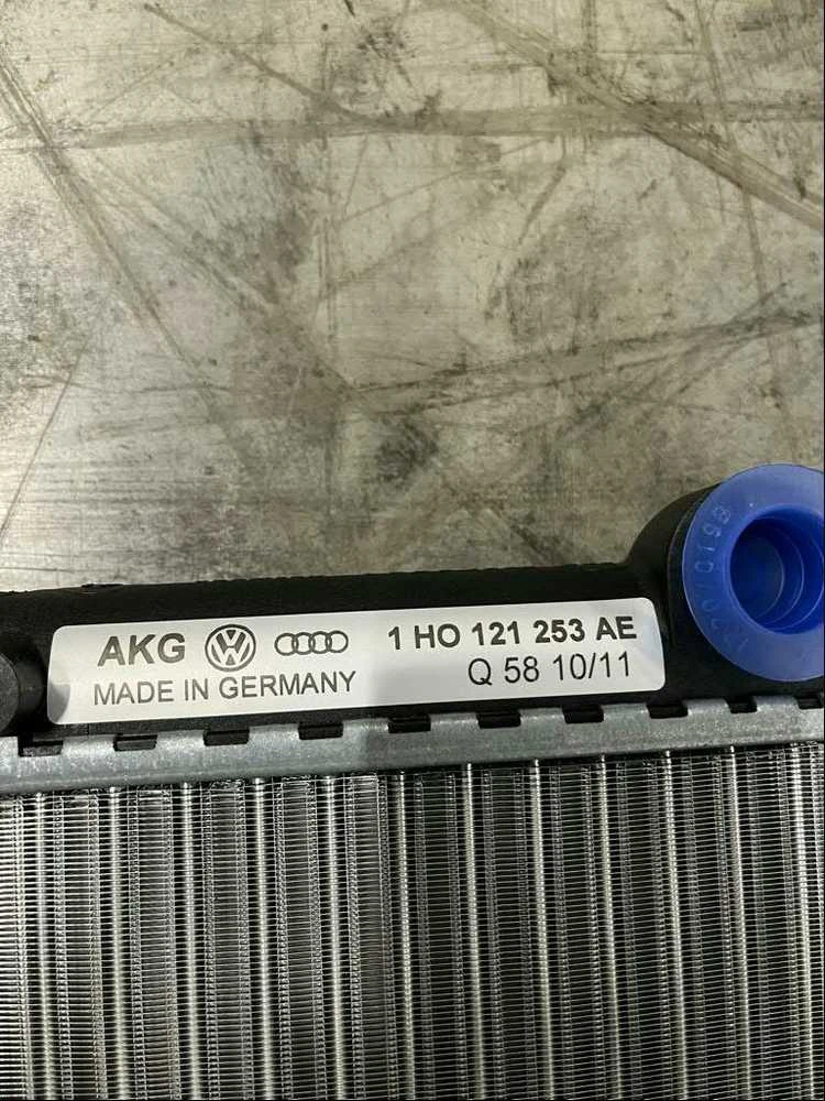 VAG Golf Mk3 Vario Vento Aušinimo Vėdinimo Blokas Originalus 1H0121253AE