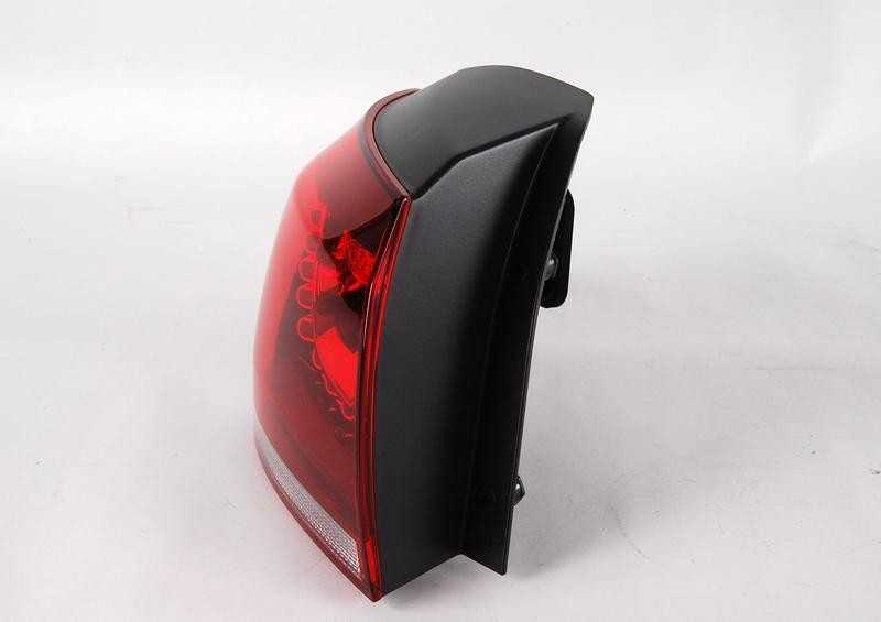 Vag Golf R32 LED Galinio Šviesos Žibintas Originalus 5K0945095Q