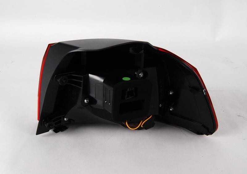 Vag Golf R32 LED Galinio Šviesos Žibintas Originalus 5K0945095Q