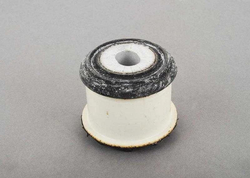 Vag Gumos Metalinis Elementas Audi A4 A6 Volkswagen Passat Originalus 8D0399415E