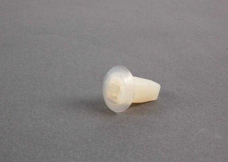 VAG Insert Nut AUDI 100 C3 Saloon 1982-1988 Originalus 321813998A