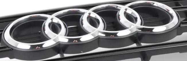 Vag Juoda Radiatoriaus Grotelė Audi A3 Originalus 8V5853651DCKA