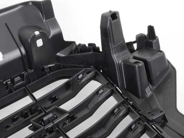 Vag Juoda Radiatoriaus Grotelė Audi A3 Originalus 8V5853651DCKA