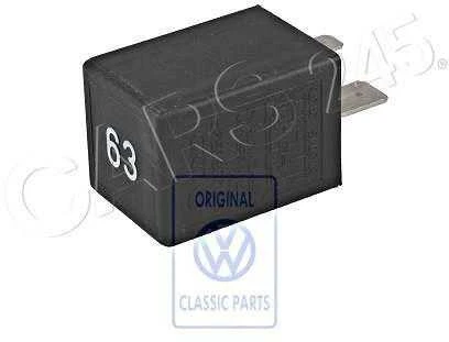 VAG Kuro Siurblio Rele Audi 100 200 80 90 Volkswagen Golf Passat Originalus 321906059F