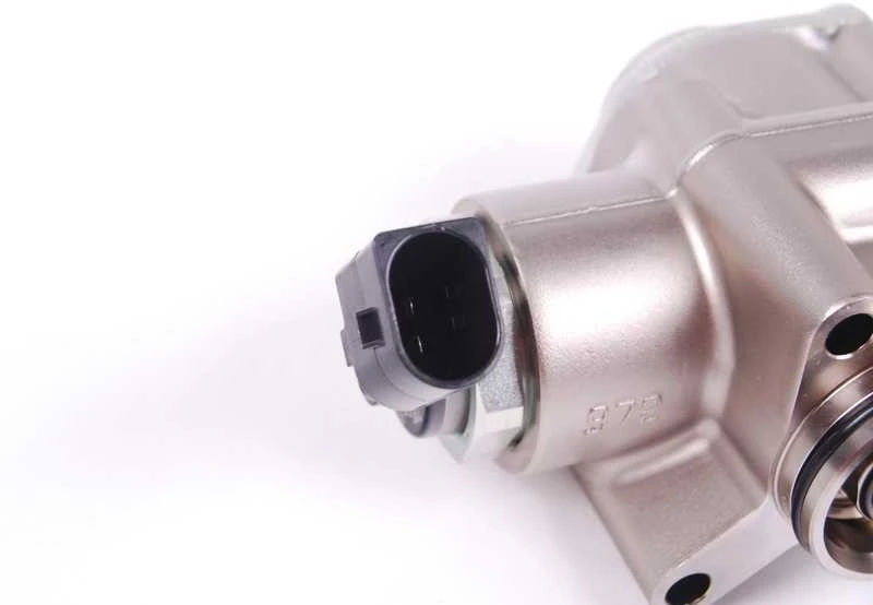 VAG Kuro Siurblys Audi A6 A8 2005 2011 Originalus 07L127026AD
