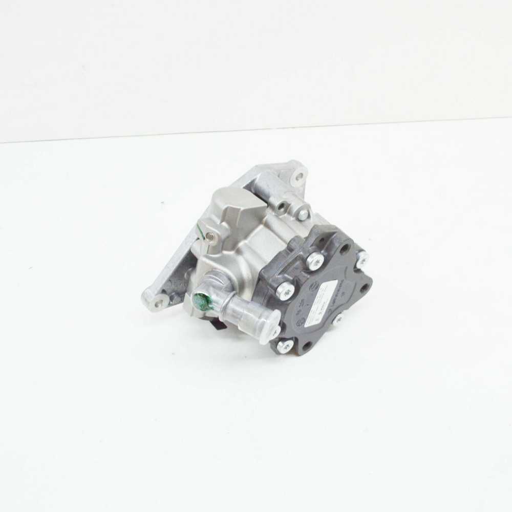 Vag Lekstinis Siurblys Audi R8 2007 2015 Originalus 420145157A