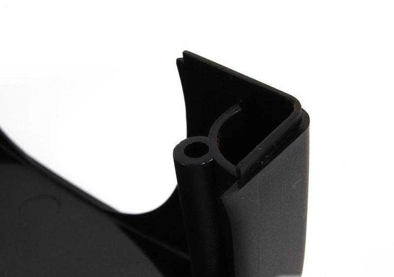 VAG Lining Volkswagen Passat Variant 1998 2005 Skoda Superb 3U Originalus 3B1858565A2AQ