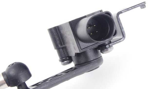 Vag Lygio Jutiklis Su Jungtimu Volkswagen Jetta 2008 2014 Audi A3 2008 2013 Originalus 1K0941274C