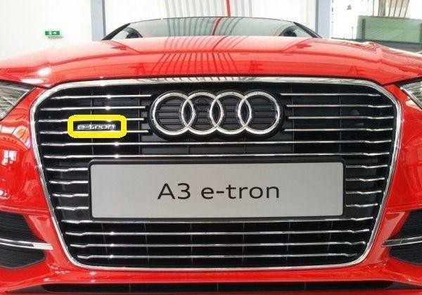 VAG Naujas originalus AUDI A3/S3 (13-17) priekinis bamperis radiatoriaus grotelių "E-TRON" ženklelis OEM