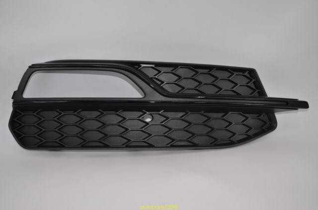 VAG Naujas originalus AUDI A3 S3 Sportback priekinis dešinysis oro kanalo groteles 8V3807682G9B9 OEM