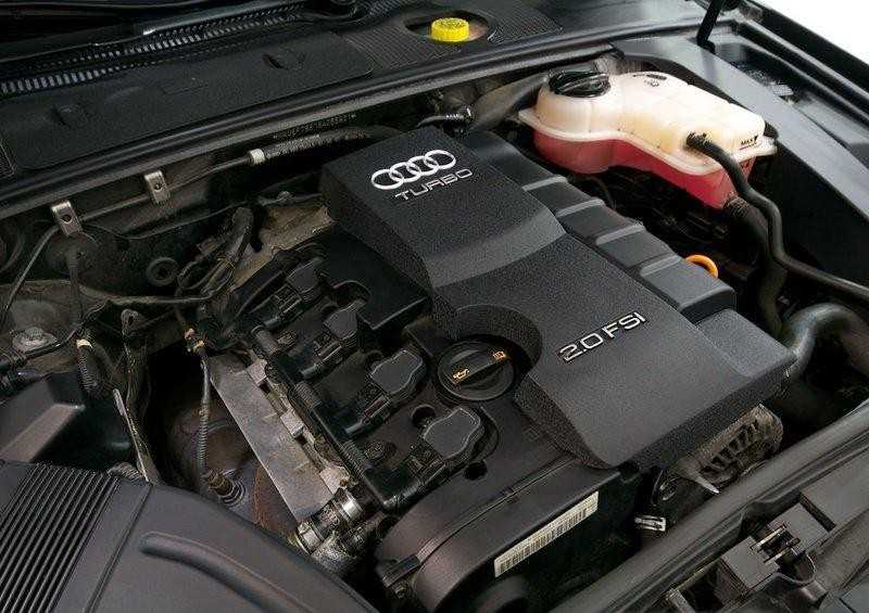 VAG NAUJAS ORIGINALUS AUDI A4 05-08 A6 05-11 2.0 TFSI TURBO VARIKLIO DANGTIS Juodas 06D103925A