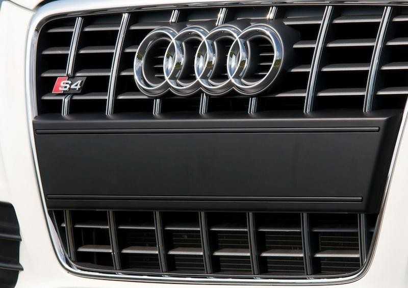 VAG Naujas originalus Audi A4 A5 08-12 priekinis numerio ženklų dangtelis 8K0807287A3FZ
