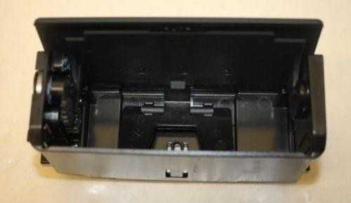 VAG Naujas originalus AUDI VOLKSWAGEN kairysis galinis durų juodas peleninė 4G8857405A6PS OEM