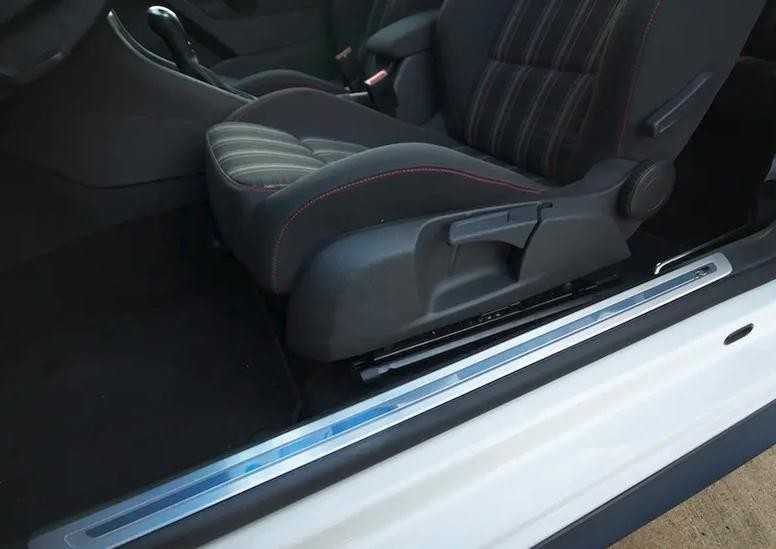 VAG Naujas originalus VW GOLF POLO priekinės durų R-Line slenksčio apdailos juostos 5K4853537CHM2 OEM