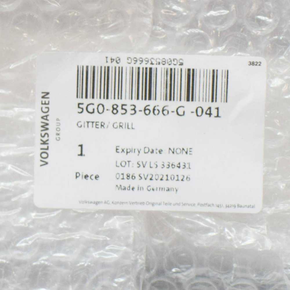 VAG NAUJAS ORIGINALUS VW GOLF R-LINE MK7 13-16 KAIRĖS PUSĖS N/S DEŠINĖS PUSĖS O/S GROTELĖS Juodas RINKINYS