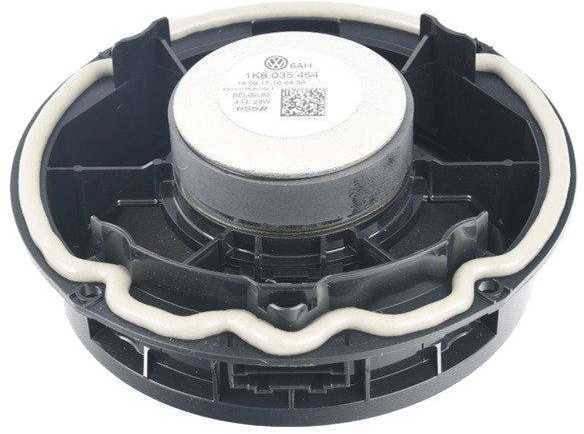 VAG NAUJAS ORIGINALUS VW GOLF SCIROCCO PRIEKINIS DURŲ BASS GARSAS 1K8035454