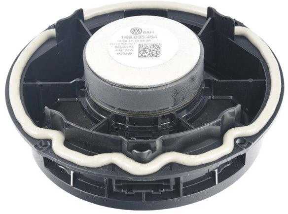 VAG NAUJAS ORIGINALUS VW GOLF SCIROCCO PRIEKINIS DURŲ BASS GARSAS 1K8035454