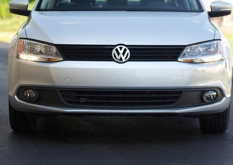 VAG Naujas originalus VW Jetta 11-14 priekinis bamperis apatinė centrinė grotelė juoda 5C68536779B9
