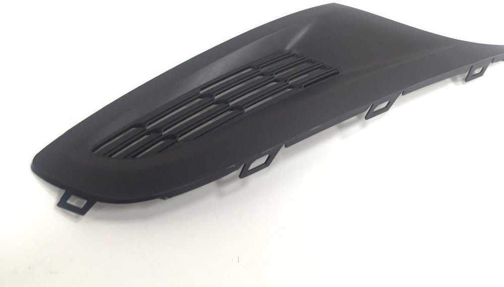 VAG NAUJAS ORIGINALUS VW POLO 10-14 PRIEKINIS BUFERIS DEŠINĖS PUSĖS GROTELIŲ APDAILA JUODA 6R0853666C 9B9