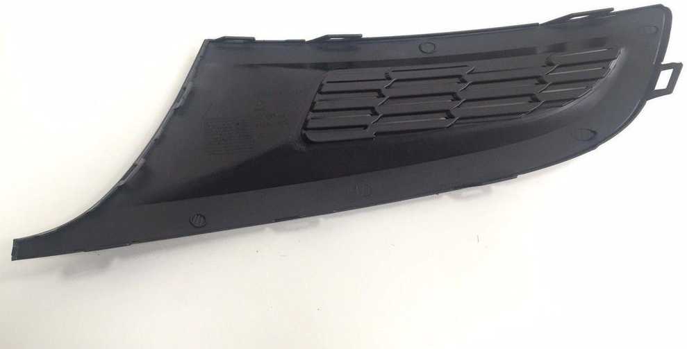 VAG NAUJAS ORIGINALUS VW POLO 10-14 PRIEKINIS BUFERIS DEŠINĖS PUSĖS GROTELIŲ APDAILA JUODA 6R0853666C 9B9