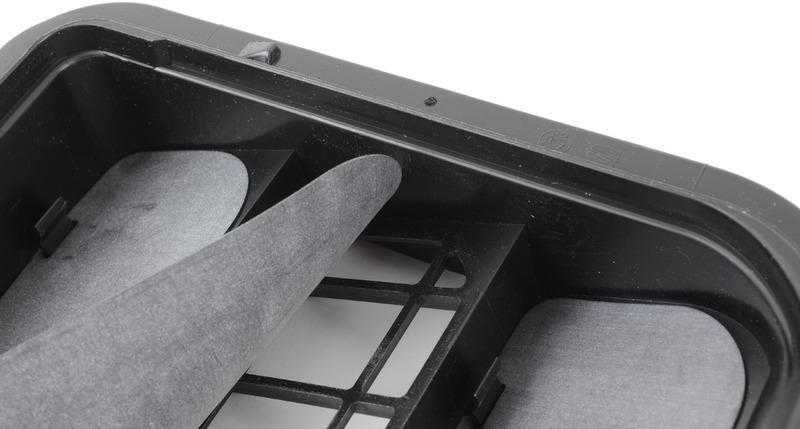 VAG NAUJAS ORIGINALUS VW SEAT SKODA AUDI GALINIS KETVIRTIS PANELE VENT 3T0819465A