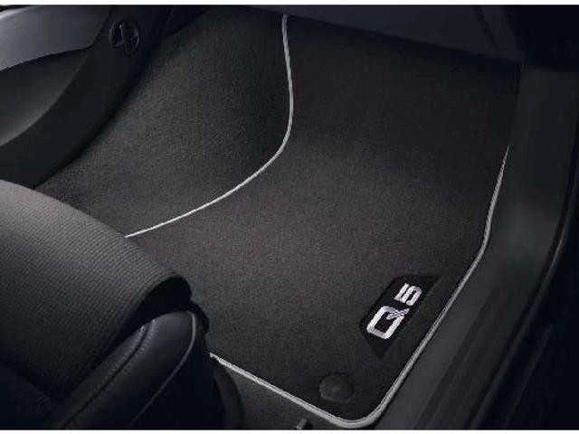 VAG Nauji originalūs AUDI Q5 kilimėlių rinkinys iš keturių juodai/sidabrinių 8R1061270MNO