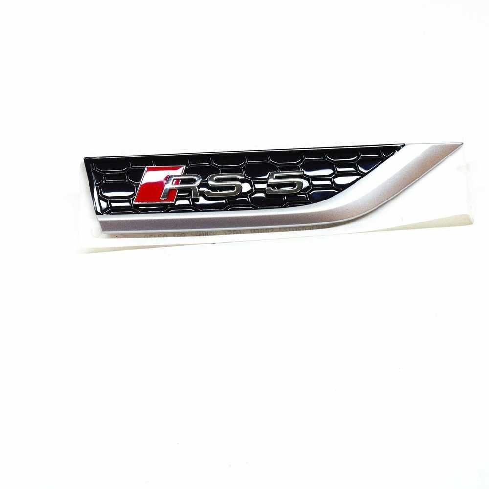 VAG OEM AUDI RS5 SPORTBACK 8W6 PRIEKINIS DEŠINIS KAPOTAS EMBLEMA 8W6853602DPUZ ORIGINALI