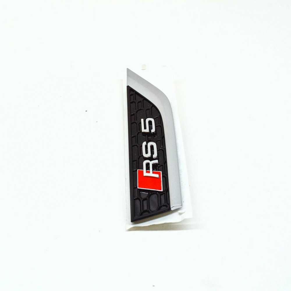 VAG OEM AUDI RS5 SPORTBACK 8W6 PRIEKINIS DEŠINIS KAPOTAS EMBLEMA 8W6853602DPUZ ORIGINALI