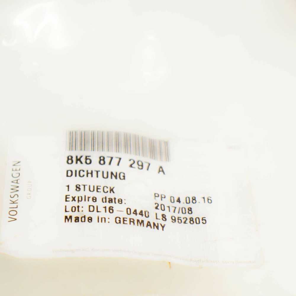 VAG OEM VOLKSWAGEN JETTA A6 5C6 SAULĖS STIKLO ANTSPAUDAS 8K5877297A ORIGINALUS