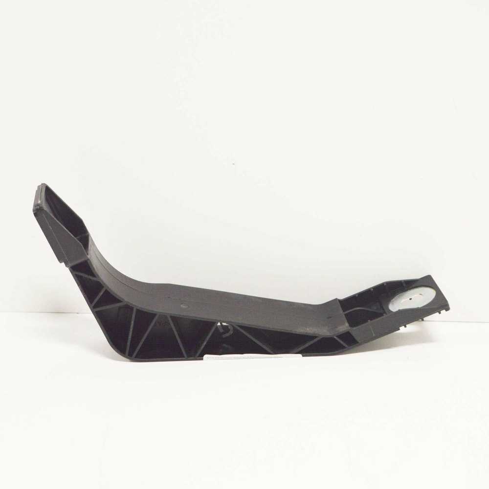 VAG Originali laikiklis dešinėje apatinėje AUDI Q3 Rsq3 8U0805528
