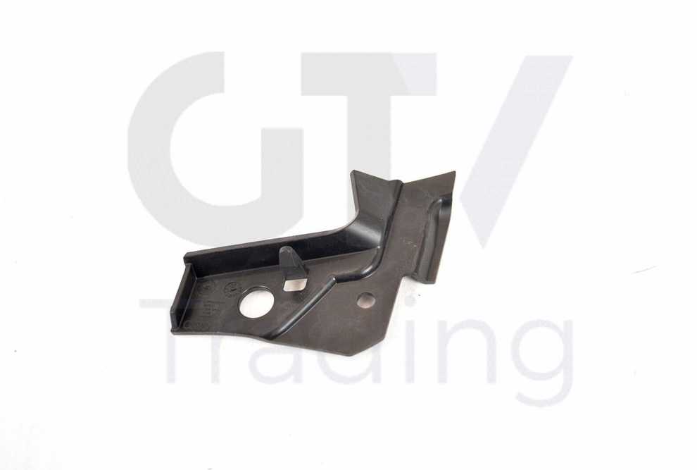 VAG Originalus AUDI A3/S3 priekinio buferio adapterio ratų dangtelio apdaila dešinė 8V5807410