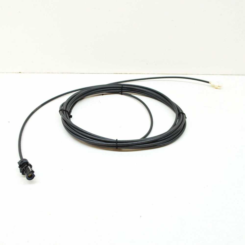 VAG Originalus AUDI A4 Avant S4 Quattro adapterio kabelių rinkinys 4 pin 8W2971192A