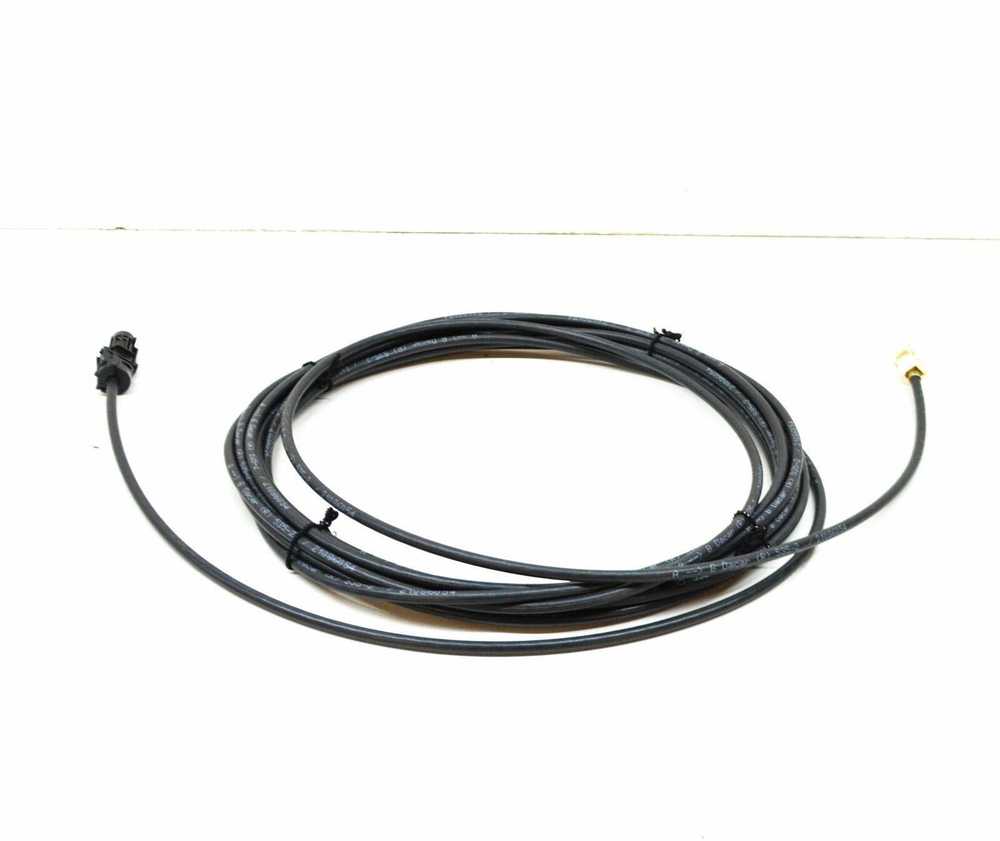 VAG Originalus AUDI A4 Avant S4 Quattro adapterio kabelių rinkinys 4 pin 8W2971192A