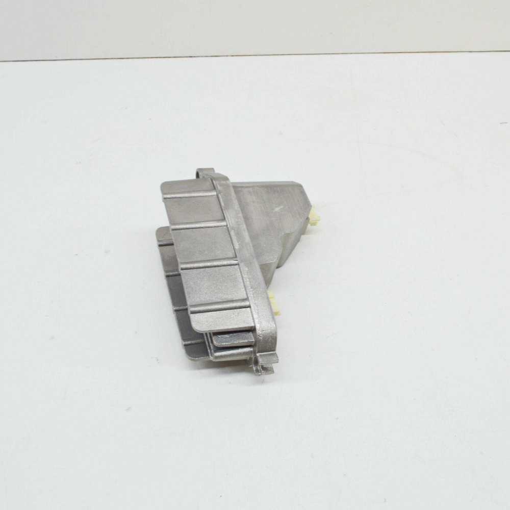 VAG Originalus AUDI Q3 Rsq3 Led su šilumos kriaukle 8U0941475A
