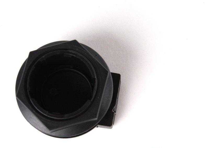 VAG Originalus elektros lizdo korpusas galinėje VW AUDI Beetle Cabrio Golf 7L6919341F