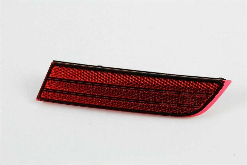 VAG Originalus galinis šviesos atspindys N/S tinka VW Touareg 7P6945105A