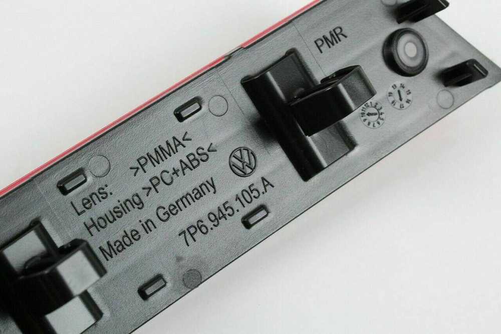 VAG Originalus galinis šviesos atspindys N/S tinka VW Touareg 7P6945105A