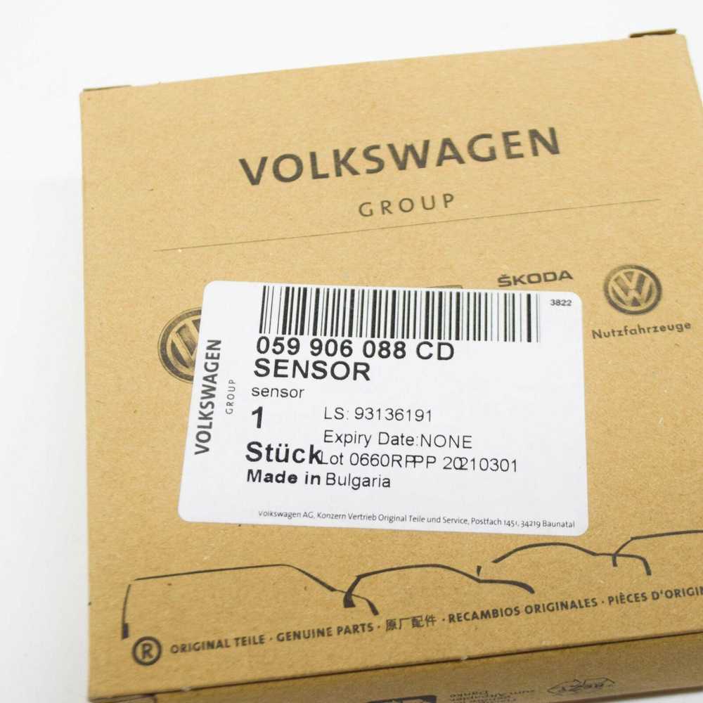 VAG Originalus išmetamųjų dujų temperatūros jutiklis 2 kontaktai AUDI A6 059906088CD