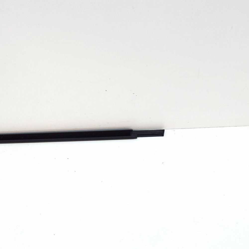 VAG Originalus lango angos sandariklis VW Golf R32 Gti Rabbit 5K4837478D5AP