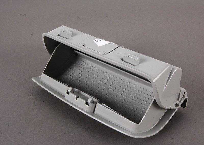 VAG Originalus perlų pilkos spalvos akinių laikiklis VW Golf R32 GTI Rabbit 1K0868837GY20