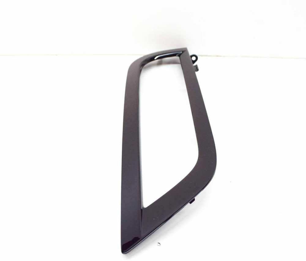 VAG Originalus Trim VW Passat 4Motion Variant Santana 3AA853211B041