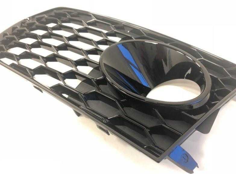 Vag Oro Kreipiamosios Grotelės Grotelės Juodai Blizgios Audi Rs7 4G8807682GT94