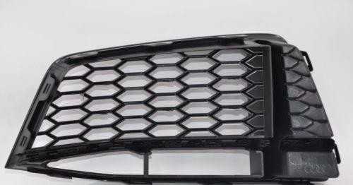 Vag Oro Priklausymo Grotelė Juoda Audi TT TTS 2014 8S0807682BT94